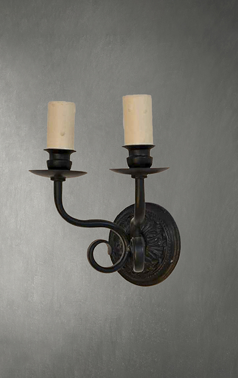 Aplique Omar con base de fundición de 2 luces – Art. 88/6/2